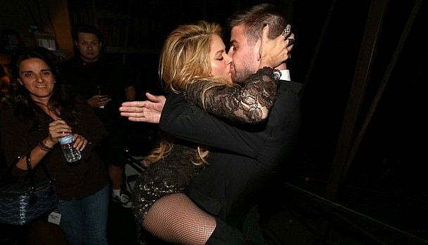 H “κατάρα” να ζεις με ποδοσφαιριστή