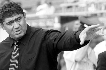 Τίμιος γίγαντας o Ποικιλίδης