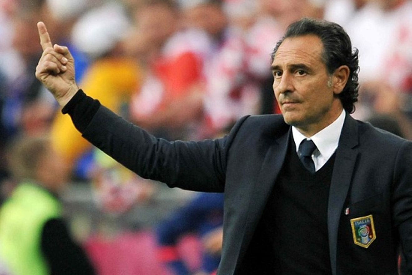 Πραντέλι: “Προσοχή στη χρήση του twitter”