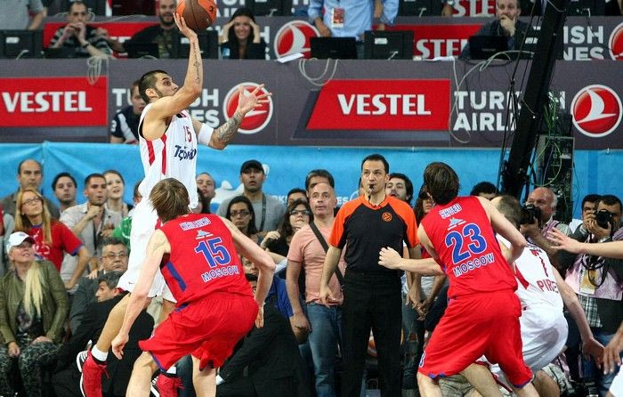 Το σουτ του Πρίντεζη και το θαύμα της Πόλης (VIDEO)