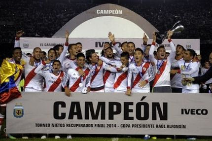 Πρωταθλήτρια η Ρίβερ, γκολάρα ο Λεντέσμα (VIDEO)