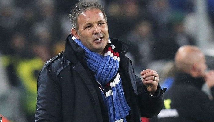 Ο Σίνισα Μιχαΐλοβιτς δεν πάει πουθενά