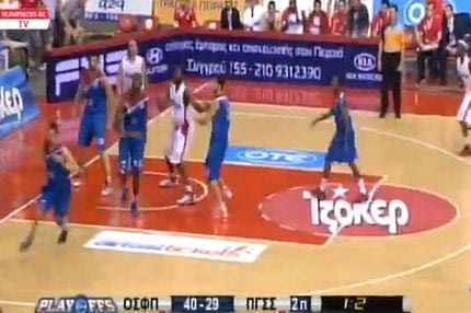 Κορυφαία φάση το buzzer beater του Κόλινς (video)