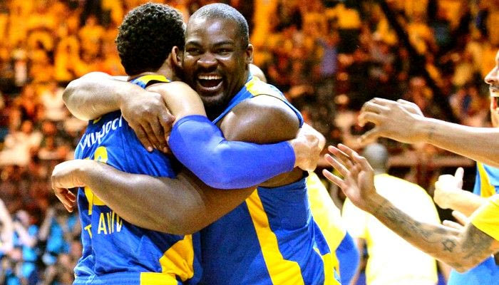 Σχορτσανίτης: “Δεν υπάρχουν αουτσάιντερ”. Μπουρούσης: “Το άξιζαν”