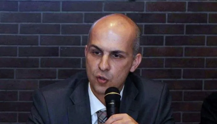 “Δεν υπάρχει κρούση στον Σαββίδη”