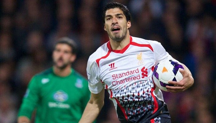 Ιστορικό γκολ ο Σουάρες (VIDEO)