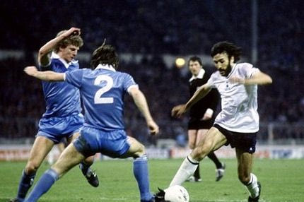 Όταν ο Βίγια πρόλαβε τον Μαραντόνα (VIDEO)