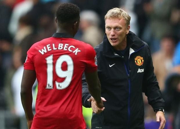 “Καρφιά” Γουέλμπεκ για Μόγιες