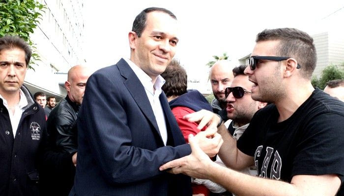 Μαζί με την αποστολή ο Γ. Αγγελόπουλος