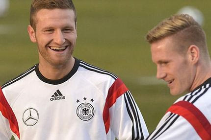 VIDEO: Ο Μουστάφι δεν ήθελε μπύρα μπροστά του και το έδειξε