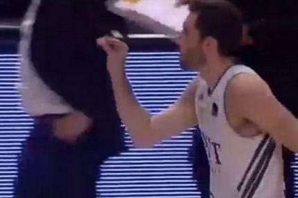 Η χειρονομία του Ρούντι στον πάγκο της Μάλαγα (VIDEO)