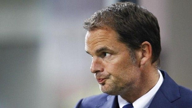 Ο “τελειωμένος” Ντε Μπουρ και οι 4 μνηστήρες