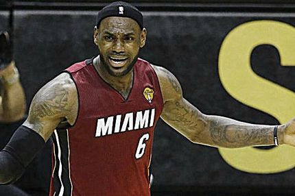 Ο βασιλιάς Λεμπρόν Τζέιμς… κάηκε