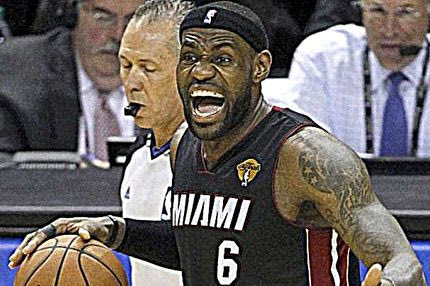 Ο ΛεΜπρόν ξεπέρασε την τελειότητα