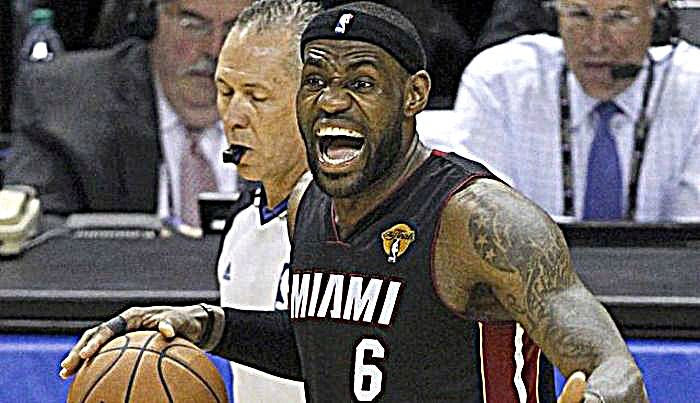 Ο ΛεΜπρόν ξεπέρασε την τελειότητα