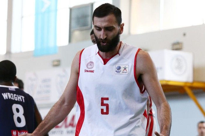 Ανανέωσε με Νέα Κηφισιά ο Λιακόπουλος