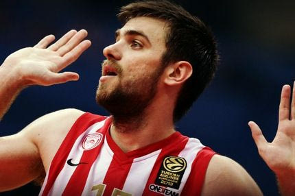 Μάντζαρης μέχρι το 2017!