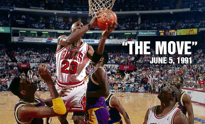 Michael Jordan: The spectacular move (VIDEO)