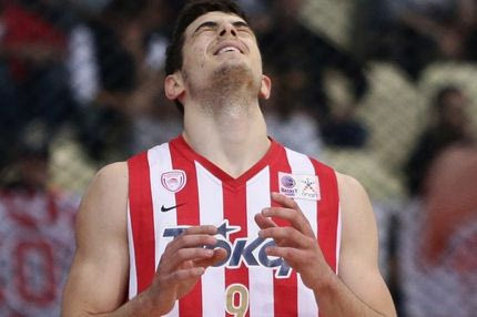 Χειρουργήθηκε ο Παπαπέτρου