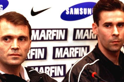 Επαφή με Τσιάρτα και Σαβέβσκι!