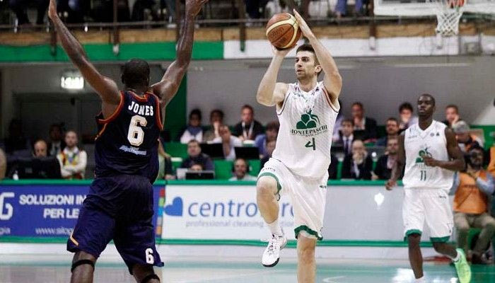 Δεν αστειεύεται η Σιένα