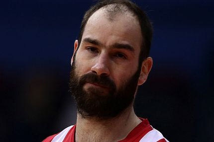 Τα σύμβολα δεν αποκαθηλώνονται