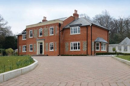 Το παλάτι του Σάντσες στο Λονδίνο (PHOTOS)