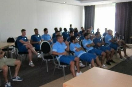 Έκανε μαθήματα στους παίκτες ο Βεργέτης