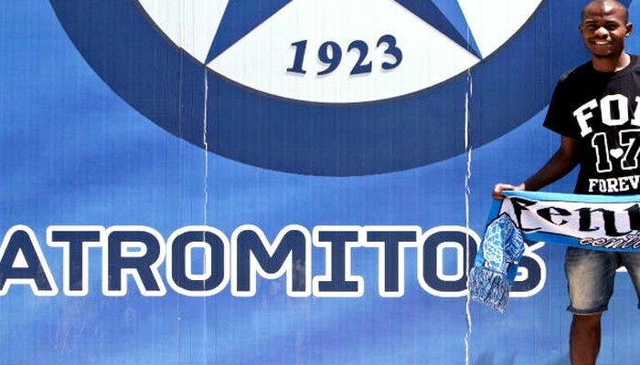 Ανακοίνωσε και έδωσε δανεικό τον Εσόνο