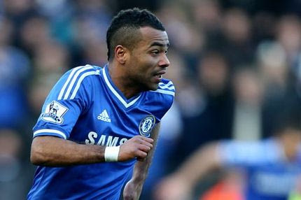 Παίρνει Ασλεϊ Κόουλ