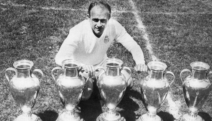 Αλφρέντο ντι Στέφανο: Ο άνθρωπος που γιγάντωσε την Ρεάλ και μεγάλωσε την κόντρα με την Μπαρτσελόνα