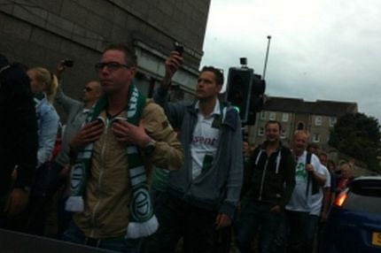 Άγριο ξύλο μεταξύ των οπαδών της Χρόνινχεν και της Αμπερντίν (VIDEO)