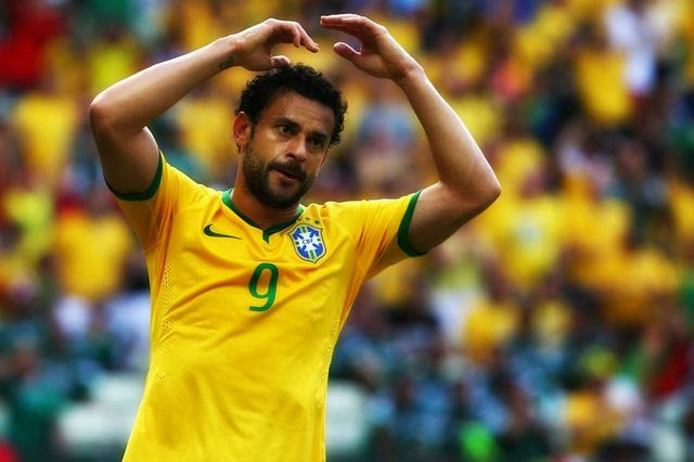 Οι Βραζιλιάνοι που πετάνε τάπες στα βαρέλια