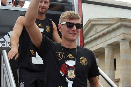 Ρουμενίγκε για Κρόος: “Δεν θέλαμε να τον χάσουμε χωρίς κέρδος”