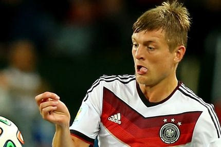 Η παρουσίαση του Τόνι Κρόος από τη Ρεάλ (VIDEO)