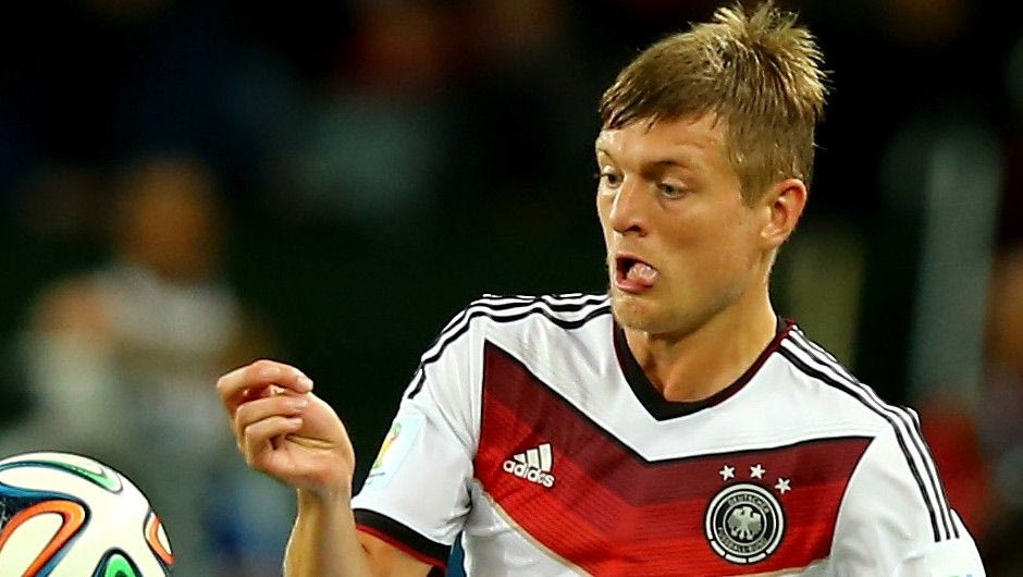 Η παρουσίαση του Τόνι Κρόος από τη Ρεάλ (VIDEO)