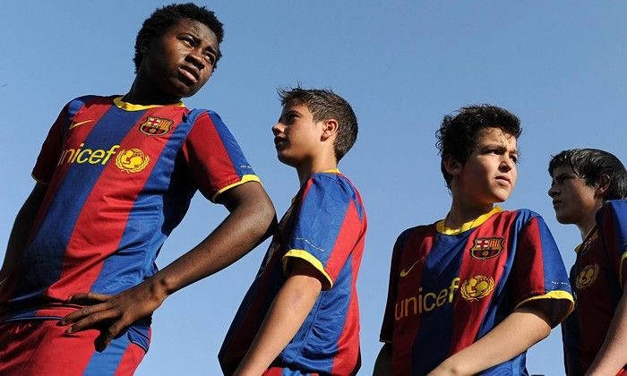 Μικροί “μάγοι” στην ακαδημία της Μπαρτσελόνα (VIDEO)