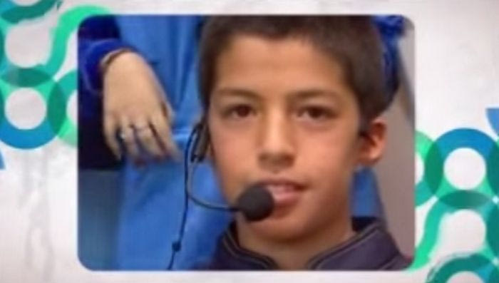 Ο Σουάρες πιτσιρίκι (VIDEO)