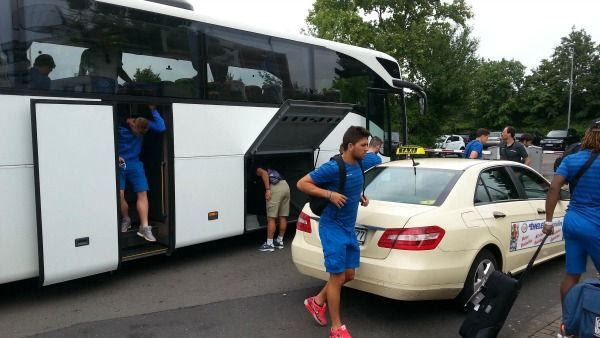 Έφτασε στην Γερμανία η αποστολή (PHOTOS)