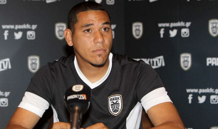 Σκέφτεται να τα βροντήξει ο Μαντούρο: “Είναι τρελοί, δεν είναι οπαδοί”