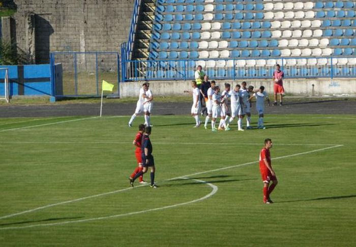 Επική γκάφα τερματοφύλακα! (VIDEO)