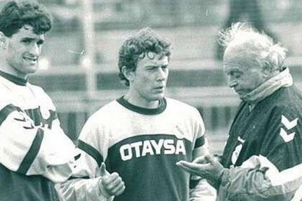 Τα tweets για το θάνατο του Ντι Στέφανο