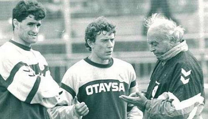 Τα tweets για το θάνατο του Ντι Στέφανο