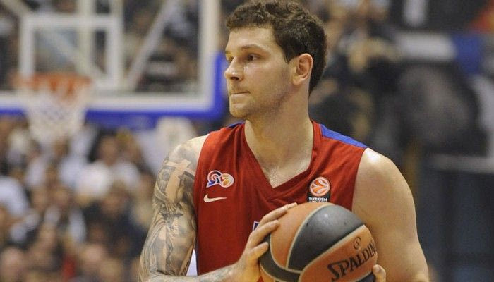 Για άλλα δύο χρόνια στην Γαλατασαράι ο Μίτσοφ