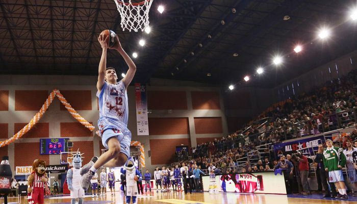 Στο κολέγιο του Ντάνκαν πάει ο Μήτογλου