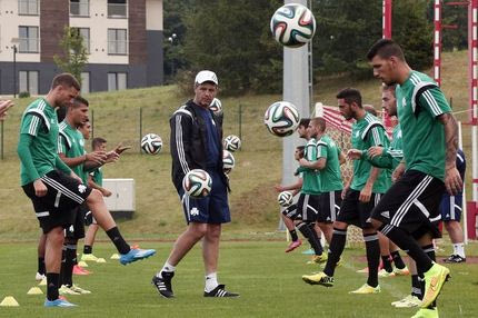 Το βάρος στην τακτική και το 4-4-1-1 (VIDEOS)