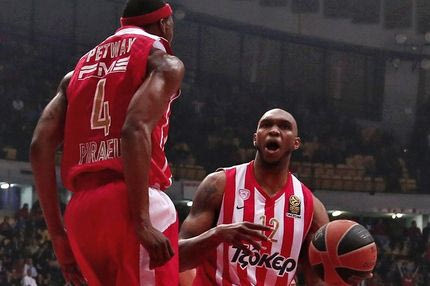 Κράτησε Πετγουέι και Σίμονς