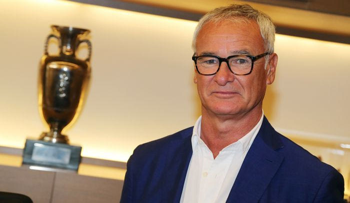 Υπέγραψε ο Ρανιέρι (VIDEO)