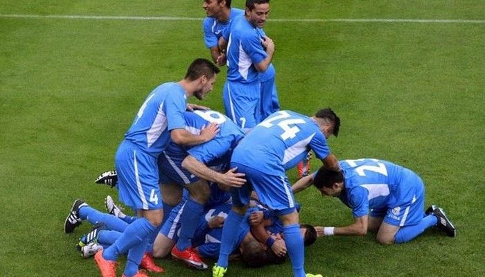 Ιστορική πρόκριση με γκολ του τερματοφύλακα στο 94′ (VIDEO)