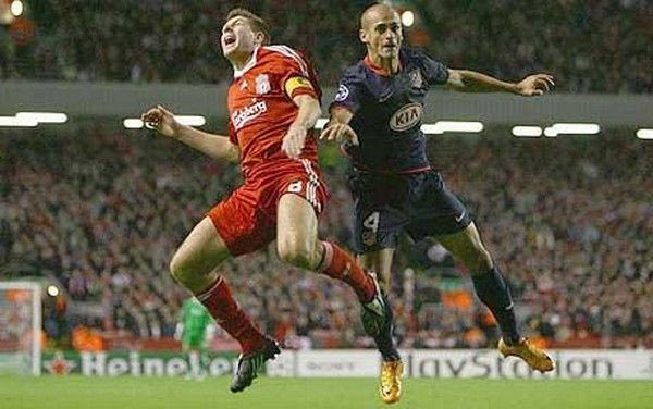 Οι βουτιές του Τζέραρντ (VIDEOS)